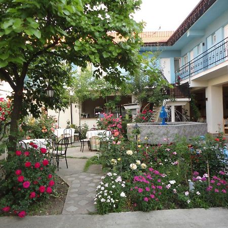 Hostel Tropical Drobeta Turnu Severin Exterior photo
